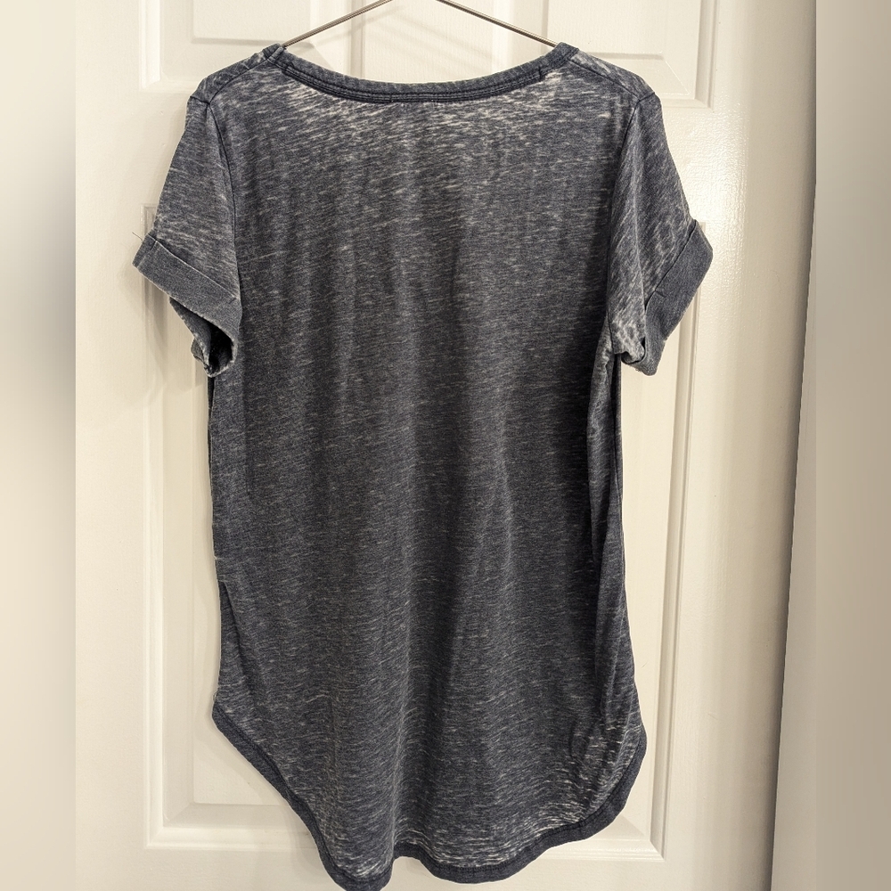 Cotton On Oversized Hi Lo Rounded Hem V Neck Burnout Tee Shirt - Picture 5 of 5